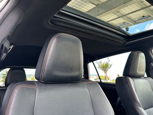 Used 2018 Toyota RAV4 SE w/ Power Extra Value Package AWD/4WD image 17