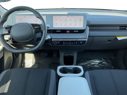 Used 2024 Hyundai Ioniq 5 SEL RWD image 10