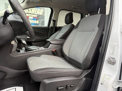 Used 2018 Ford Escape SE image 10