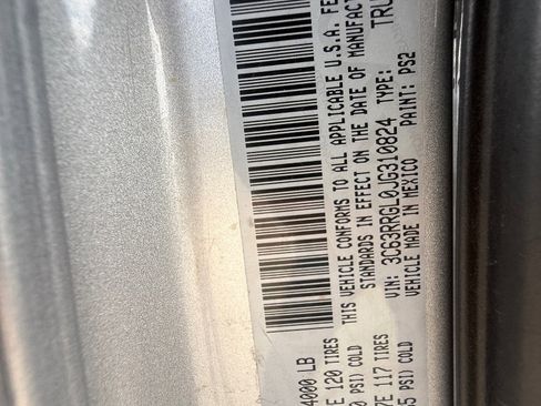 Used 2018 RAM 3500 Tradesman w/ Chrome Appearance Group image 23