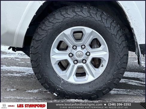 Used 2015 Toyota 4Runner SR5 Premium AWD/4WD image 10