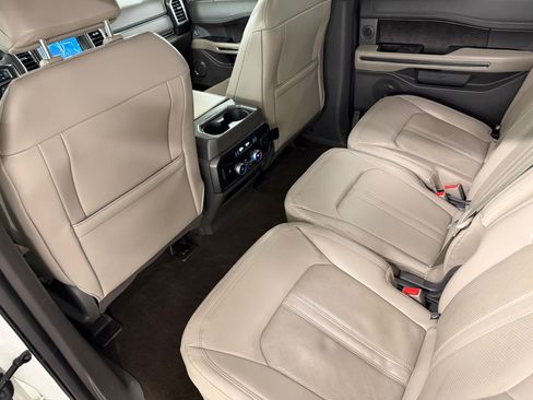 Used 2021 Ford Expedition Limited RWD image 22