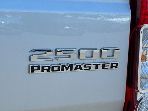 New 2026 RAM ProMaster 2500 w/ Convenience Group FWD image 25