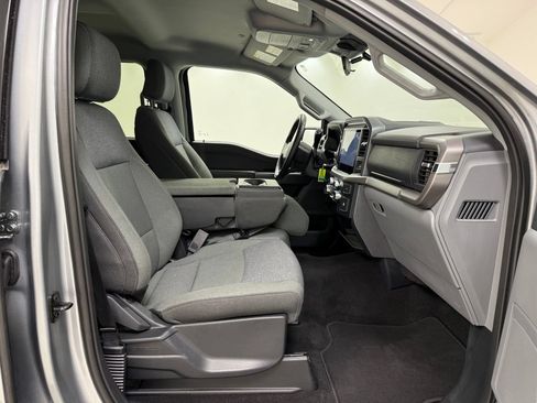 Used 2025 Ford F150 XLT w/ Equipment Group 301A Standard AWD/4WD image 26
