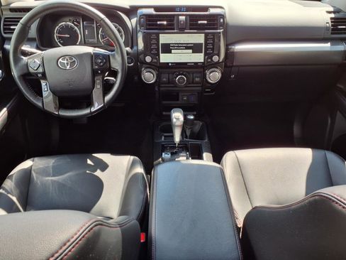 Used 2024 Toyota 4Runner TRD Off-Road Premium image 10