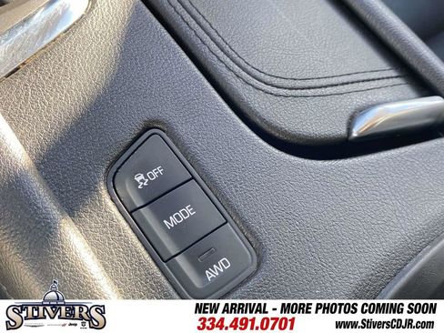 Used 2018 Cadillac XT5 Luxury w/ Driver Awareness Package image 54