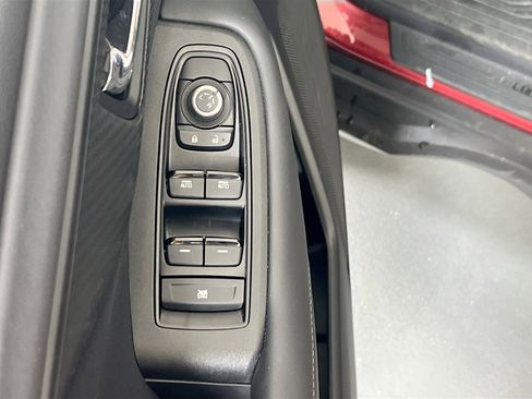 Used 2022 Subaru Outback Premium image 17