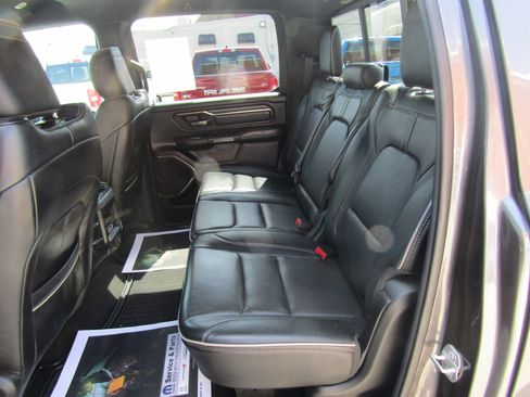 Used 2021 RAM 1500 Limited w/ Body Color Bumper Group image 19
