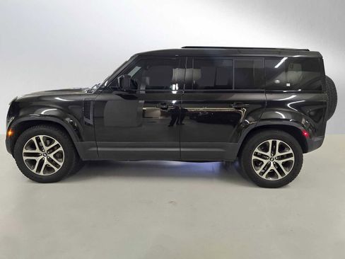 Used 2020 Land Rover Defender 110 HSE image 2