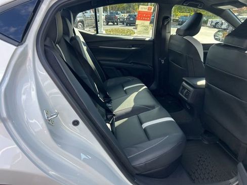 New 2026 Toyota Camry Hybrid FWD image 16
