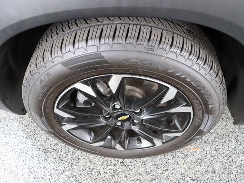 Used 2021 Chevrolet TrailBlazer LT w/ Convenience Package image 11