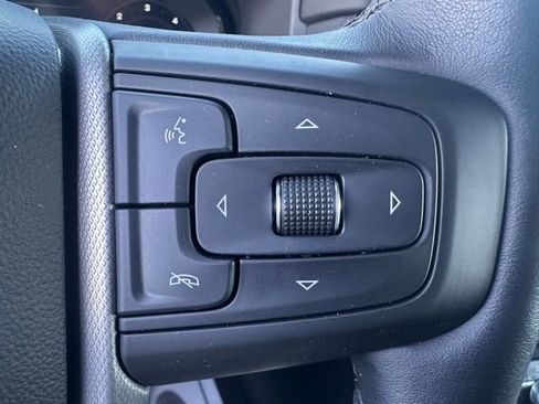 Used 2024 GMC Yukon XL Denali w/ Advanced Technology Package image 24