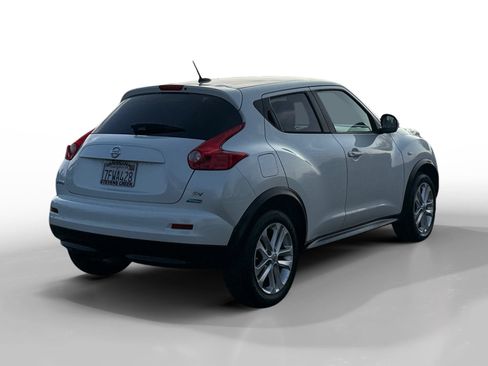 Used 2014 Nissan Juke SV w/ Navigation Package image 5