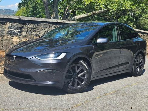 Used 2024 Tesla Model X AWD/4WD image 5