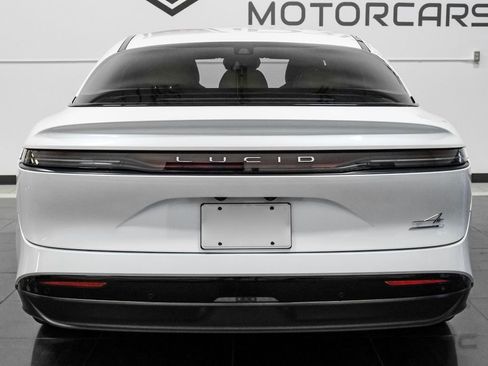 Used 2024 Lucid Air Touring AWD/4WD image 12