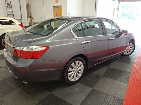 Used 2015 Honda Accord EX-L image 12