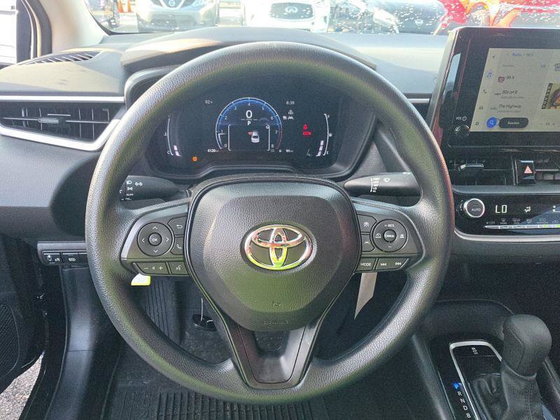 Used 2026 Toyota Corolla LE FWD image 9