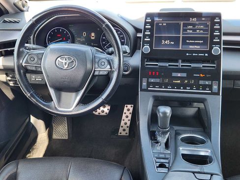 Used 2019 Toyota Avalon XSE FWD image 26