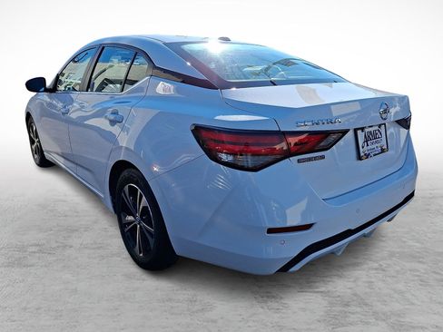 Used 2023 Nissan Sentra SV image 5