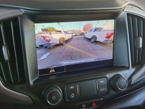 Certified 2024 GMC Terrain AT4 image 16