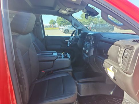 New 2026 GMC Sierra 1500 Pro w/ Pro Value Package image 7