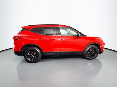 Used 2023 Chevrolet Blazer LT w/ Midnight/Sport Edition FWD image 11