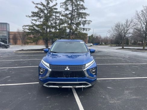 Used 2024 Mitsubishi Eclipse Cross SE image 2