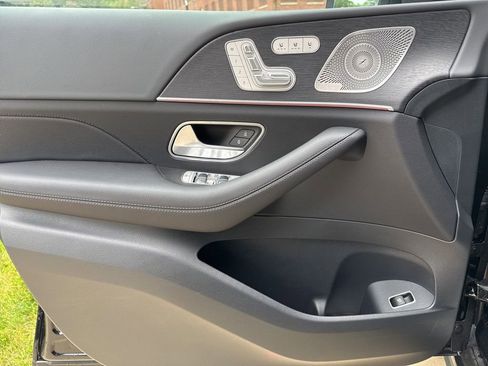 Certified 2025 Mercedes-Benz GLS 450 4MATIC image 14