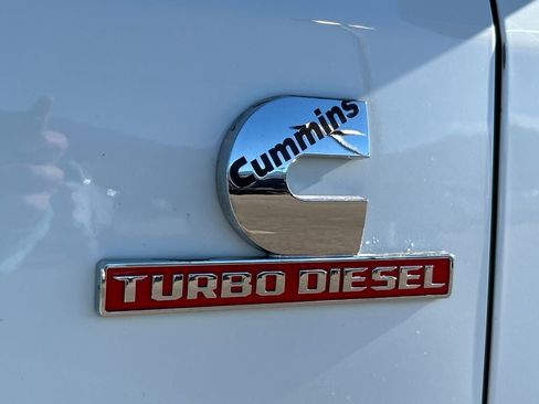 Used 2024 RAM 2500 Big Horn image 33