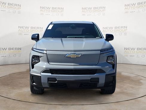 New 2026 Chevrolet Silverado EV LT w/ Premium Package AWD/4WD image 8