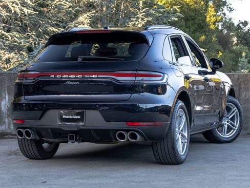 Certified 2020 Porsche Macan AWD/4WD image 11