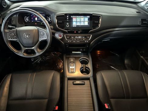 Used 2023 Honda Passport TrailSport image 23