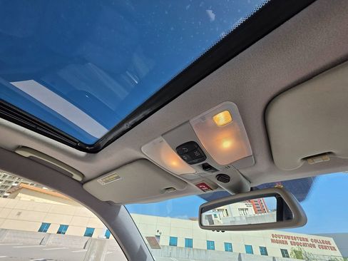 Used 2001 Mercedes-Benz CLK 430 Coupe image 16