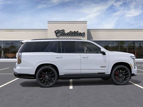 New 2026 Cadillac Escalade V w/ LPO, ONYX Package AWD/4WD image 5