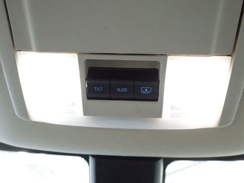 Used 2019 Ford Explorer Platinum AWD/4WD image 37
