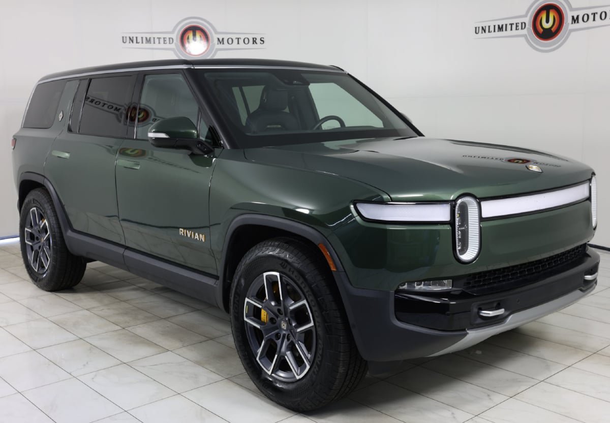 Used 2022 Rivian R1S Launch Edition Quad AWD/4WD image 34