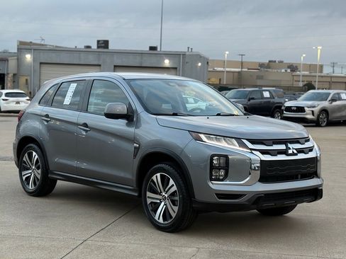 Used 2023 Mitsubishi Outlander Sport ES image 5