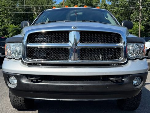Used 2005 Dodge Ram 3500 Truck SLT w/ Quad Cab Big Horn Value Group image 3