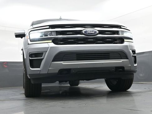Used 2023 Ford Expedition Max Limited AWD/4WD image 48