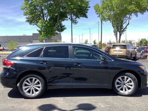 Used 2015 Toyota Venza LE AWD/4WD image 27