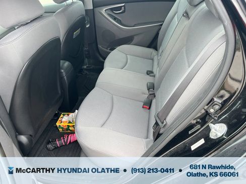 Used 2013 Hyundai Elantra GLS FWD image 4