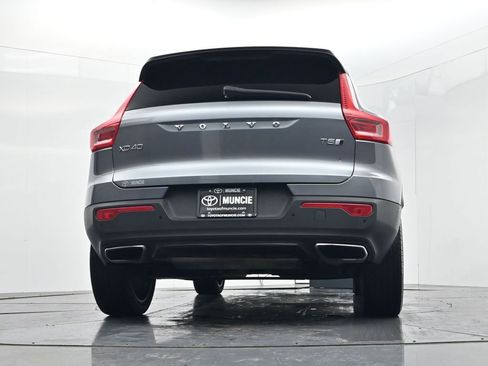 Used 2019 Volvo XC40 T5 R-Design image 55