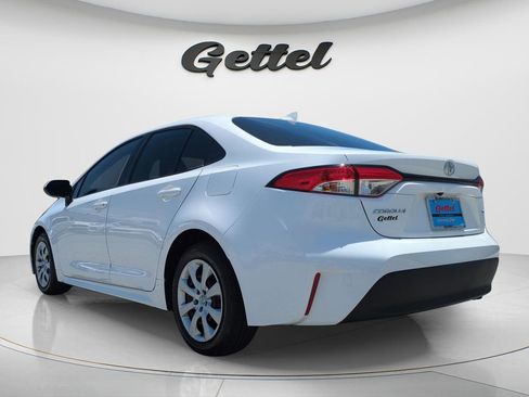 Used 2023 Toyota Corolla LE FWD image 7