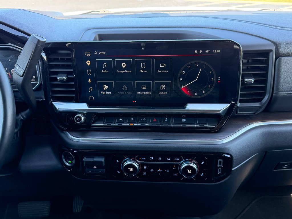 Used 2025 GMC Sierra 1500 SLT AWD/4WD image 31