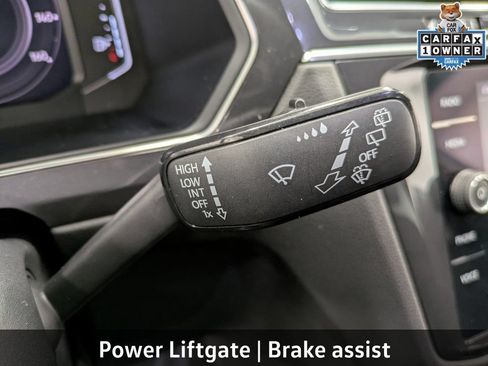 Used 2022 Volkswagen Tiguan SEL R-Line AWD/4WD image 24