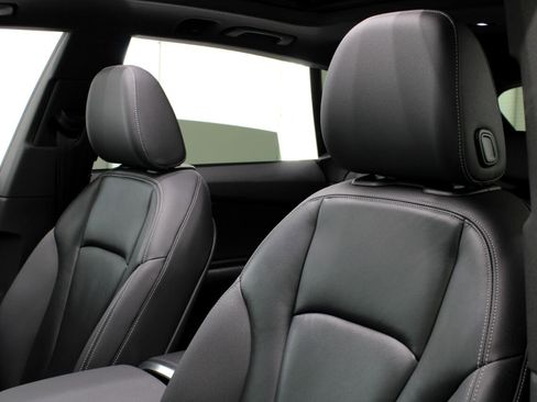 Used 2019 Audi Q8 Premium w/ Convenience Package image 34