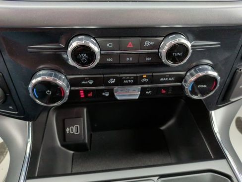 New 2026 Ford F150 XLT w/ Equipment Group 302A MID image 21