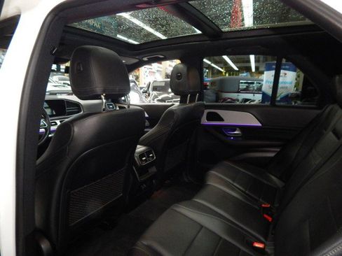 Used 2022 Mercedes-Benz GLE 350 4MATIC w/ AMG Line Exterior image 31
