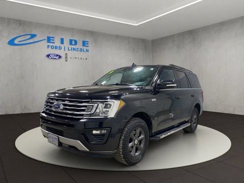 Certified 2019 Ford Expedition XLT w/ Equipment Group 202A AWD/4WD image 5