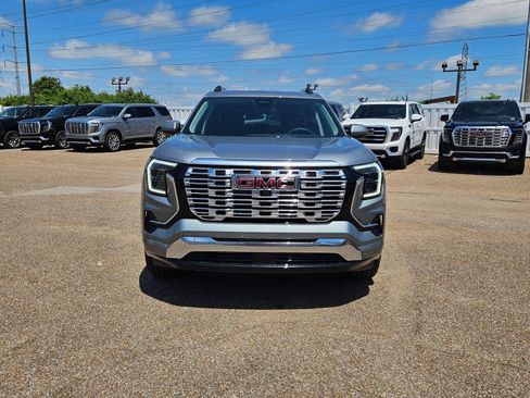 New 2026 GMC Terrain Denali AWD/4WD image 9